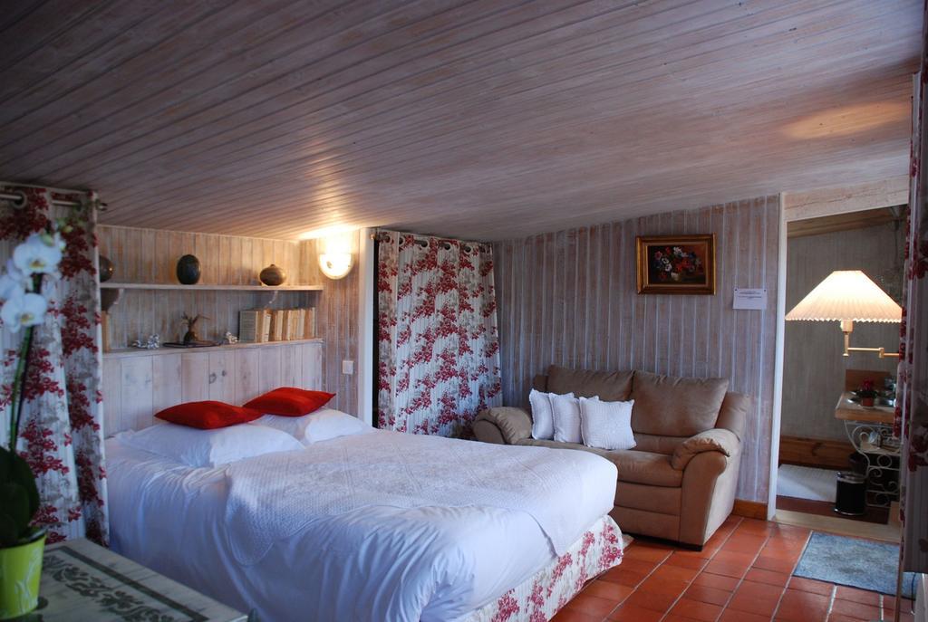 Sansac-de-Marmiesse La Belle Epoque Bed & Breakfast エクステリア 写真