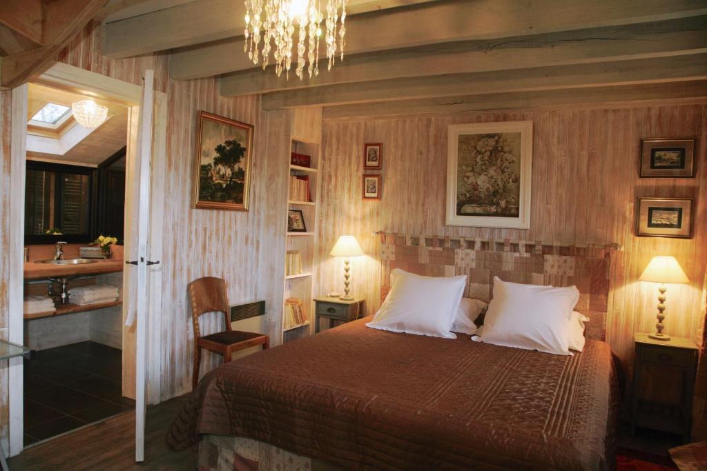 Sansac-de-Marmiesse La Belle Epoque Bed & Breakfast 部屋 写真